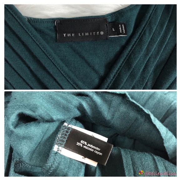 Sleeveless Pleated Tank, Size Large - Picture 4 of 5